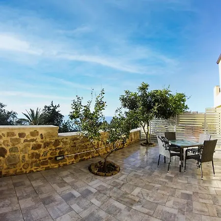Casavacanze Natoli Apartment *