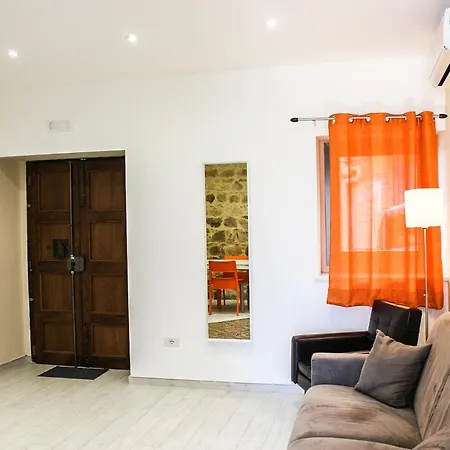 Casavacanze Natoli Apartment