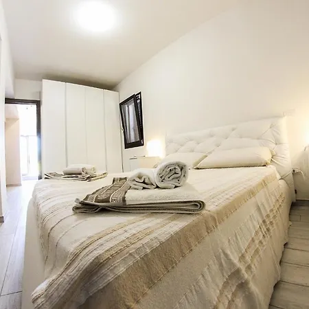 Casavacanze Natoli Apartment *