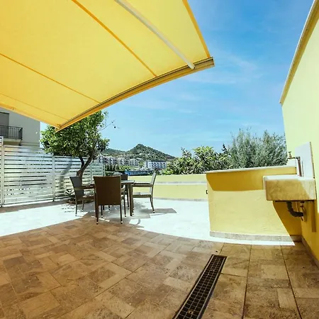 Apartment Casavacanze Natoli *