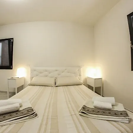 Casavacanze Natoli Apartment
