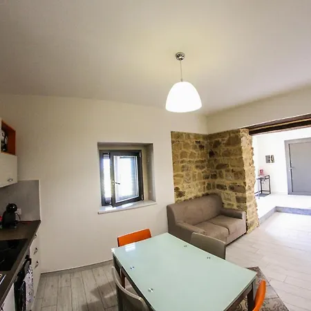 Apartment Casavacanze Natoli Castel di Tusa