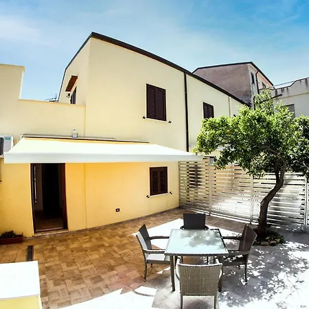 Apartment Casavacanze Natoli Castel di Tusa